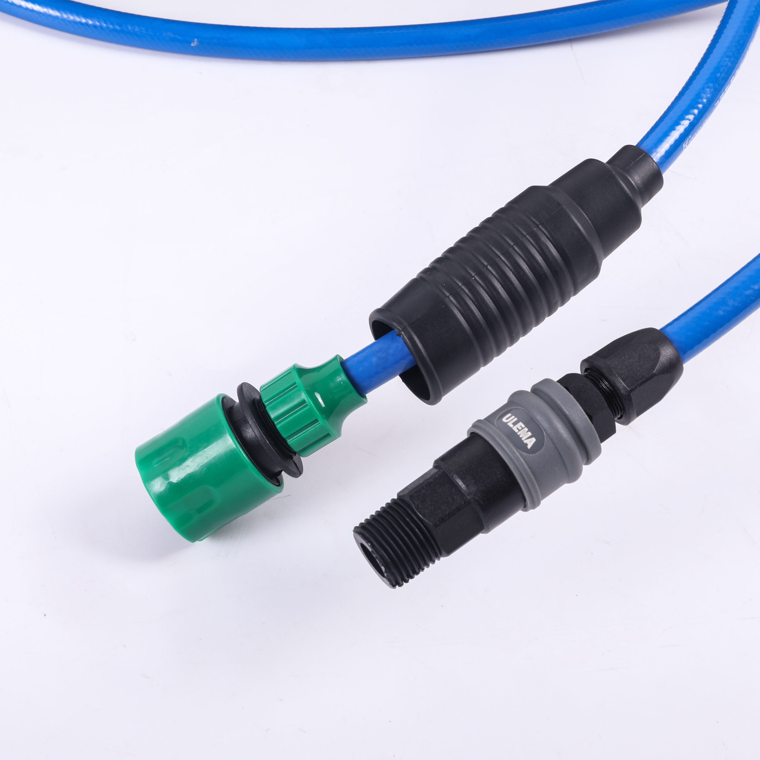 Cuộn dây nước áp lực tư rút TY-3B. dài 20m, đường kính ống 8x12mm, 12Bar. dùng để xịt rửa, vệ sinh