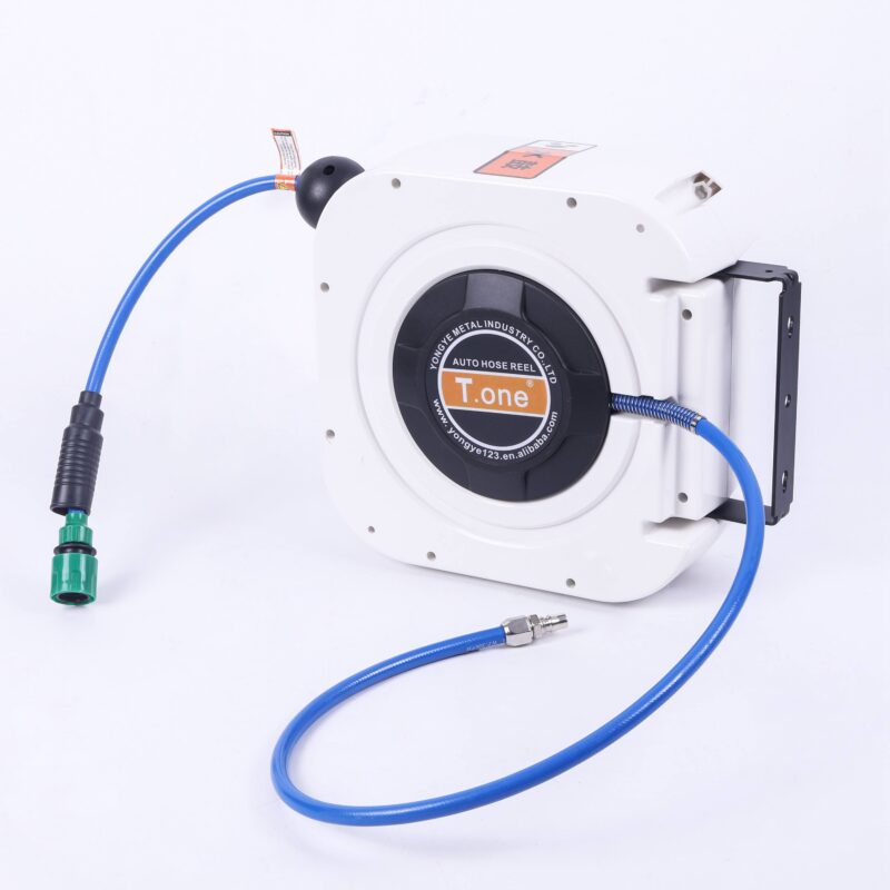 Cuộn dây nước áp lực tư rút TY-8B. dài 15m, đường kính ống 8x12mm, 12Bar. dùng để xịt rửa, vệ sinh